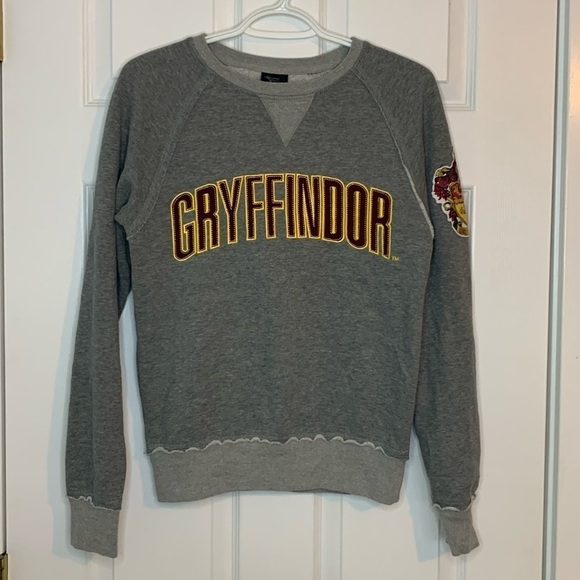 Harry Potter Sweaters - Gryffindor Harry Potter Grey Sweat-shirt Unisex Size Extra Small Crested Emblem